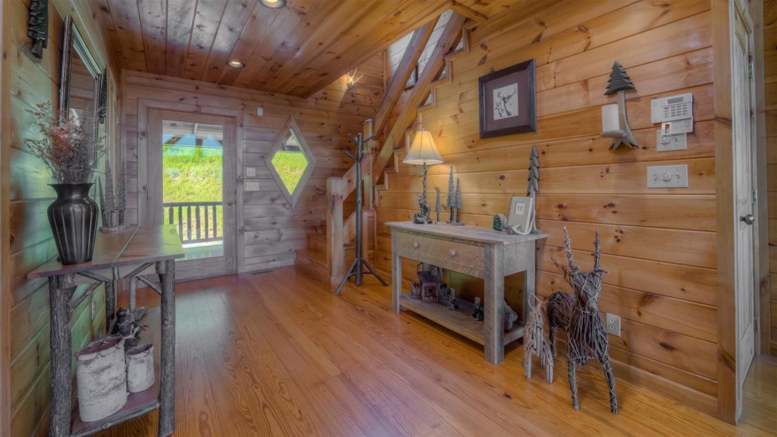 Pinecrest Lodge - Views In Aska Adventure Area ブルーリッジ山脈 エクステリア 写真